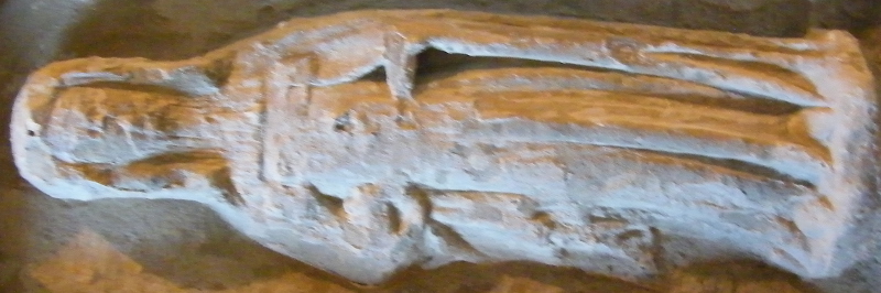 Clifton Reynes - St Mary Thomas Reynes 1390 and wife tomb 1385